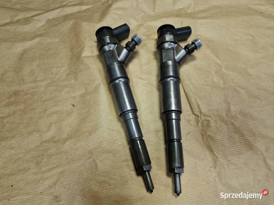 wtryskiwacze 0445110131 131 bmw bosh wtryskiwacz