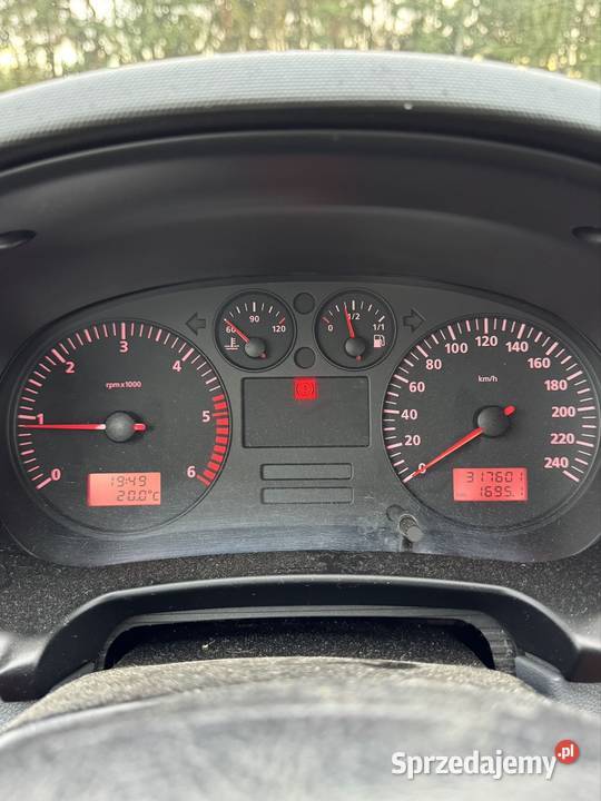 Seat Leon 19 SDI radio mazowieckie Pruszków