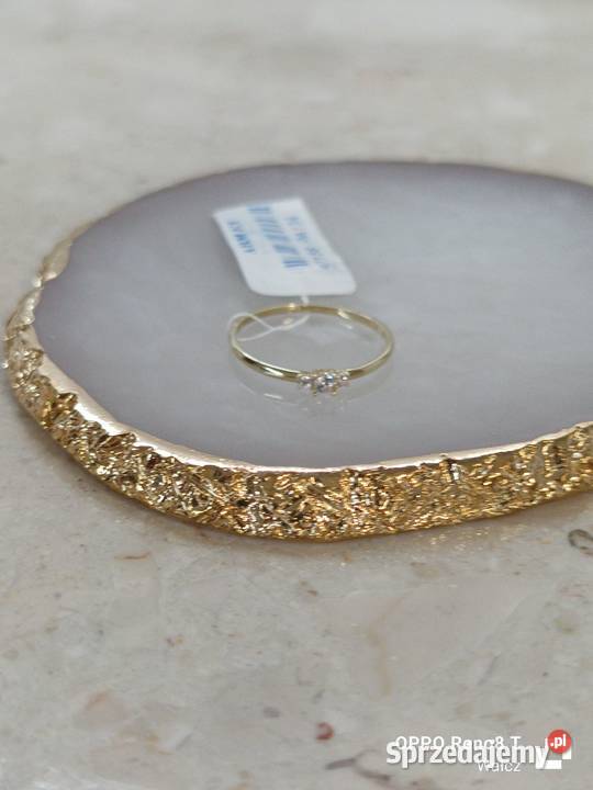 Złoty Nowy pierścionek z cyrkoniami 17pr333 Wałcz