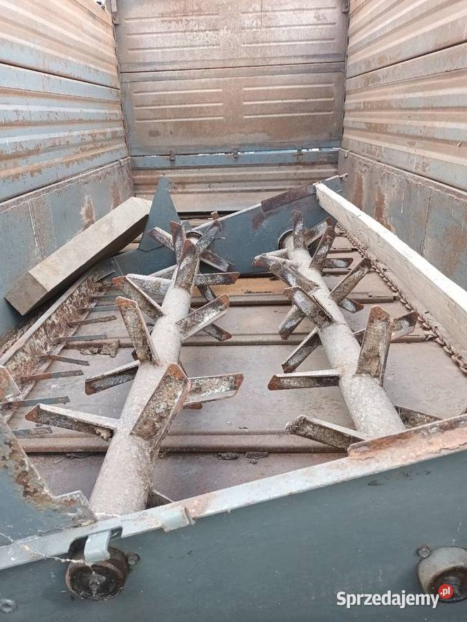 Sprzedam rozrzutnik nieuszkodzony Maszyny rolnicze Ciszyca Przewozowa