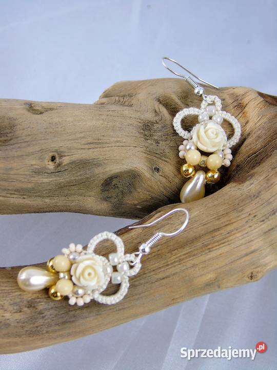 Kolczyki koronkoweróżne kolory Wiśniowa sprzedam