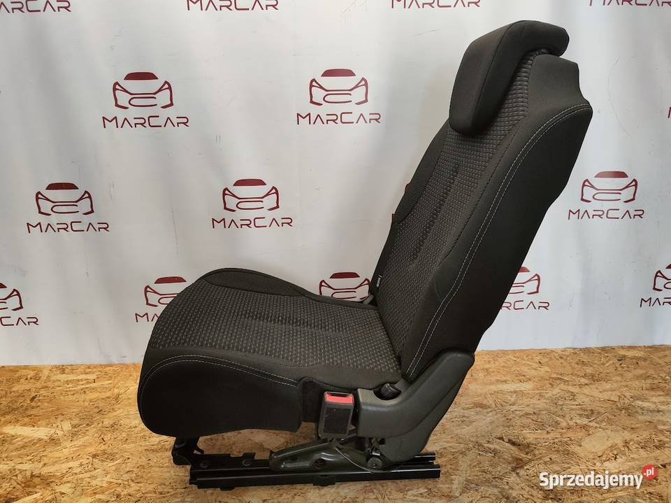 Fotel Tylny Środkowy Citroen C4 Picasso 20062013 osobowe Pleszew