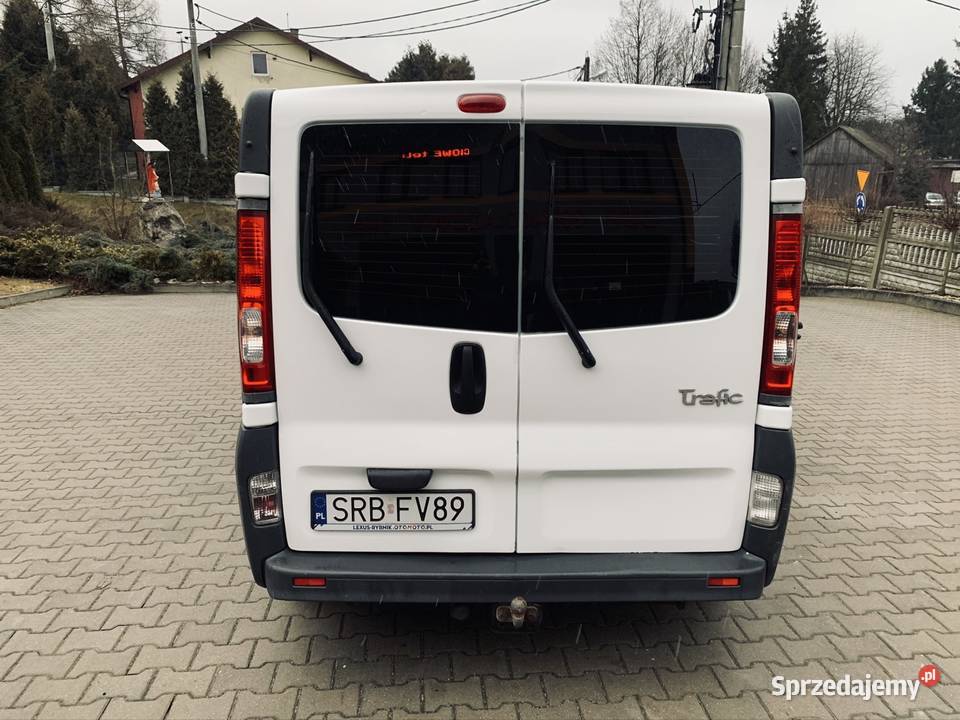 Trafic Vivaro Primaster 25 dci 150 doinwestowany 2500cm3 Gołaczewy