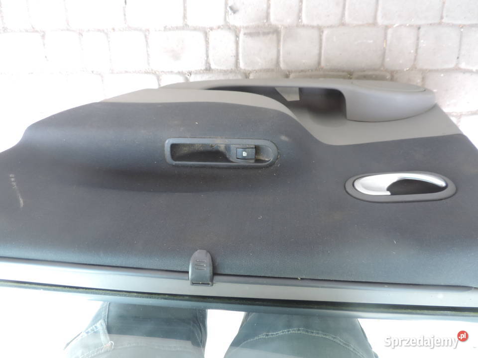 DRZWI PRAWY TYŁ RENAULT SCENIC 2 LAKIER TEF43 Rok produkcji 2004 małopolskie Nowy Sącz sprzedam