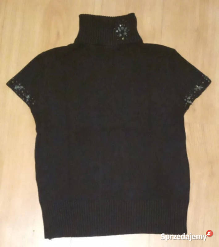 Czarny golf z krótkim rękawem M 38 10 Aleksandrów Łódzki