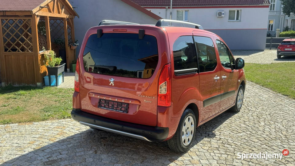 Peugeot Partner 16 BENZYNA 120 TEPEE 5 osobowy dolnośląskie Strzegom
