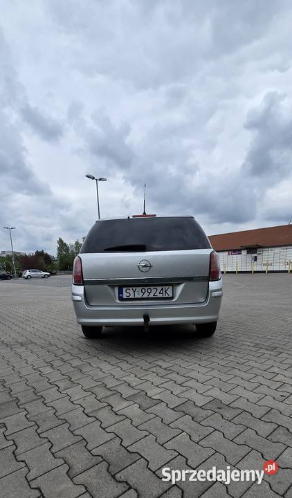 Opel Astra H III Kombi 2010 17 CDTI Przegląd Bytom
