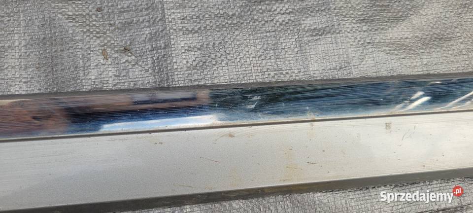 LISTWA PRZWI PRAWY PRZÓD VW PASSAT B8