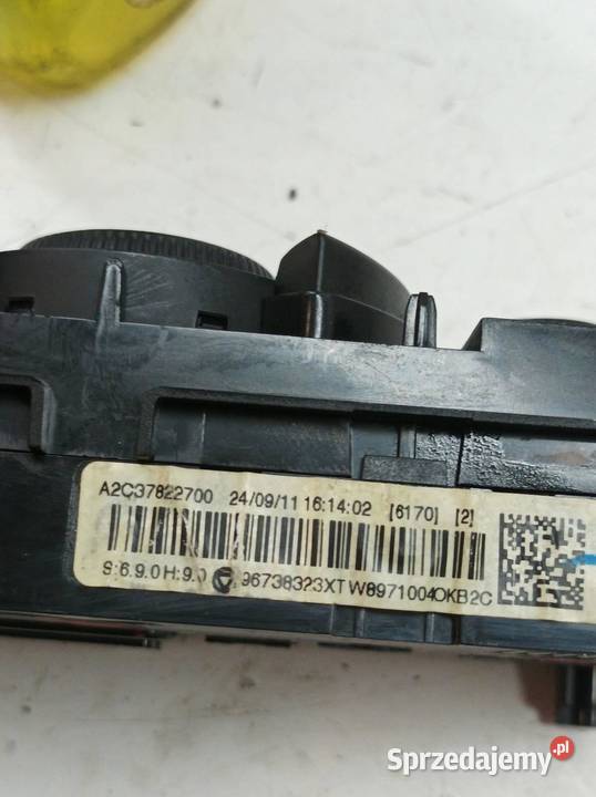 PANEL NAWIEWU 96738323XT Peugeot 5008 I 2009 Panele sterowania, przełączniki