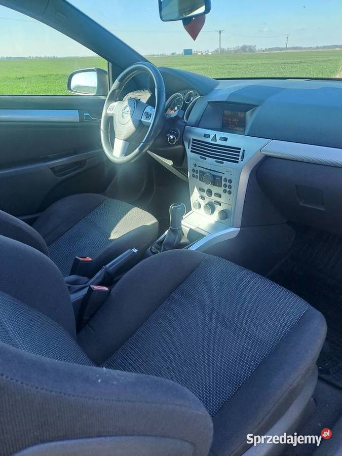 Opel Astra H 19 Snowidza