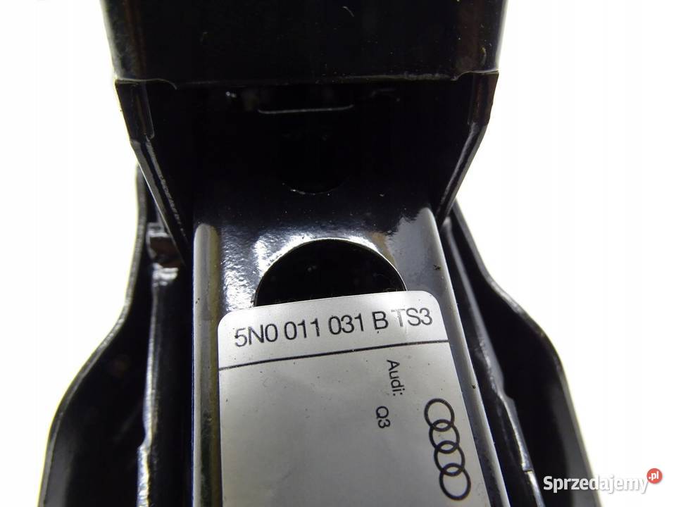 PODNOŚNIK WINDA LEWAREK SAMOCHODOWY AUDI Q3 8U