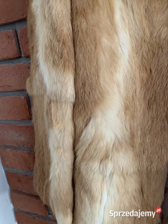 Cudne szczuple futerko naturalne z królika