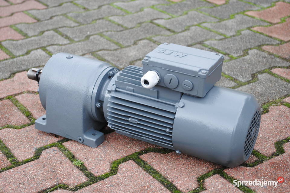 Motoreduktor 055kw 70obrmin SEW R40DT80K4BN1 Kargowa