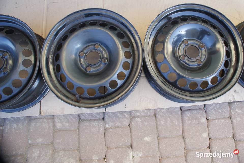 Felgi 6Jx15 rozstaw 4x100x566 ET39 ET43 Opel Dynów