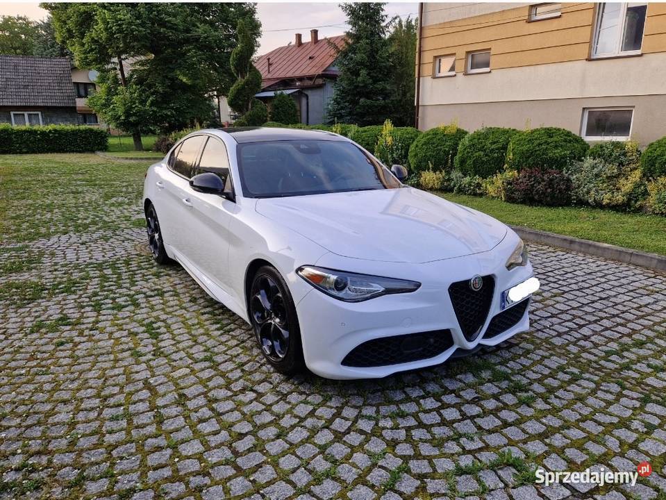 Alfa Romeo Giulia 2020r Veloce RWD Carbon Giulia Ryglice