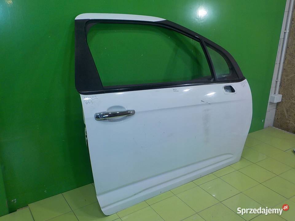 CITROEN DS3 16 VTI 11r HB 3D drzwi prawe przod osobowe Drzwi Suków