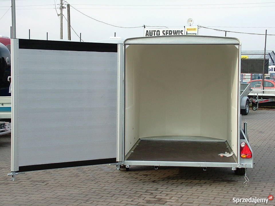 Przyczepa zabudowana poliestrowa Multi Trailer mazowieckie Warszawa