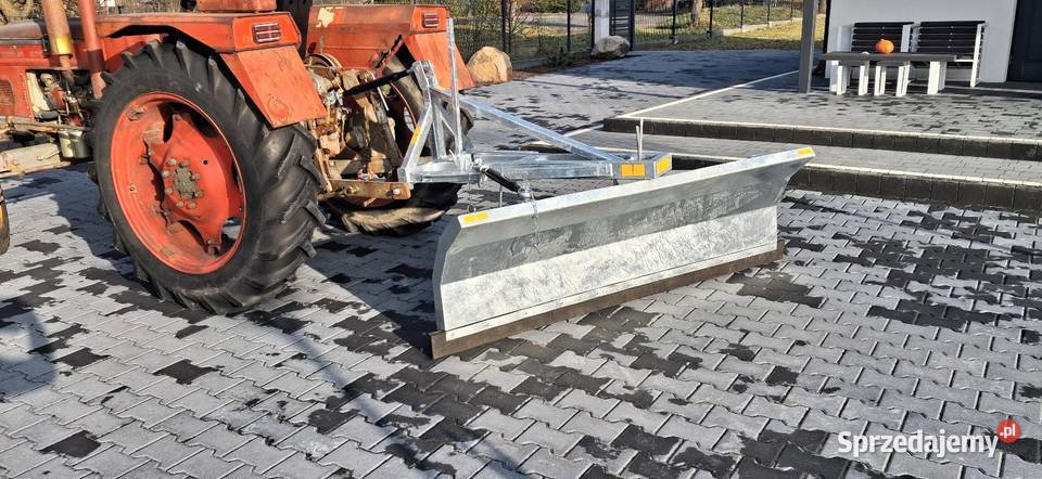 Pług do śniegu solidny w ocynku do c 330 zetor Wysoka Głogowska
