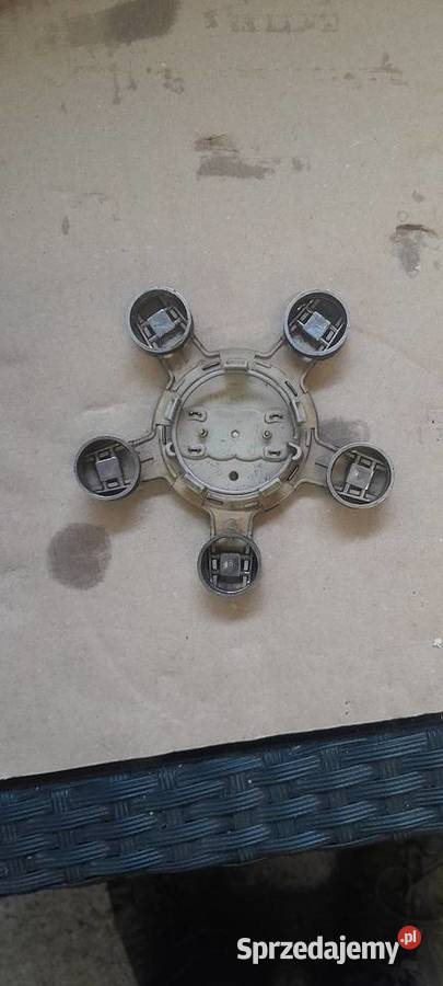 DEKIELEK KAPSEL FELGI 8R0601165 A3 8V A5 8T Q5