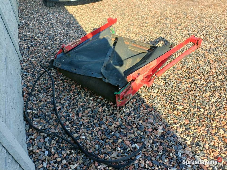 Opuszczany podajnik taśmowy do wozu paszowego Racibórz