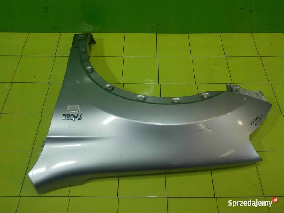 NISSAN QASHQAI J10 I 2 09r blotnik lewy przod osobowe mazowieckie