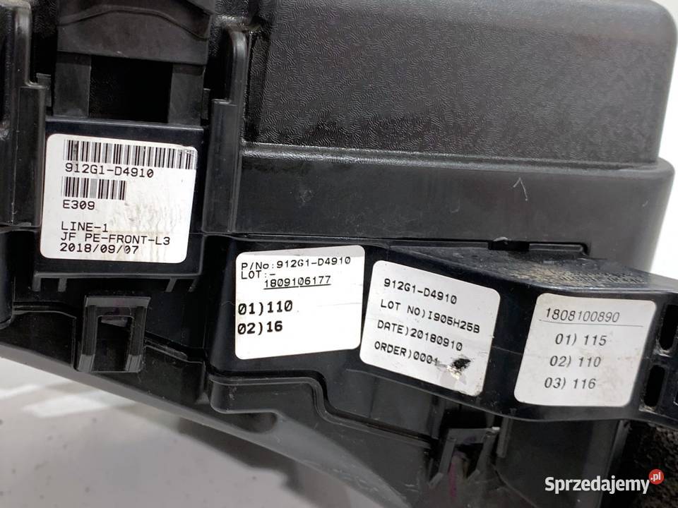 SKRZYNKA BEZPIECZNIKÓW KIA OPTIMA Kombi 16 179 osobowe Skrzynki bezpieczników podkarpackie sprzedam