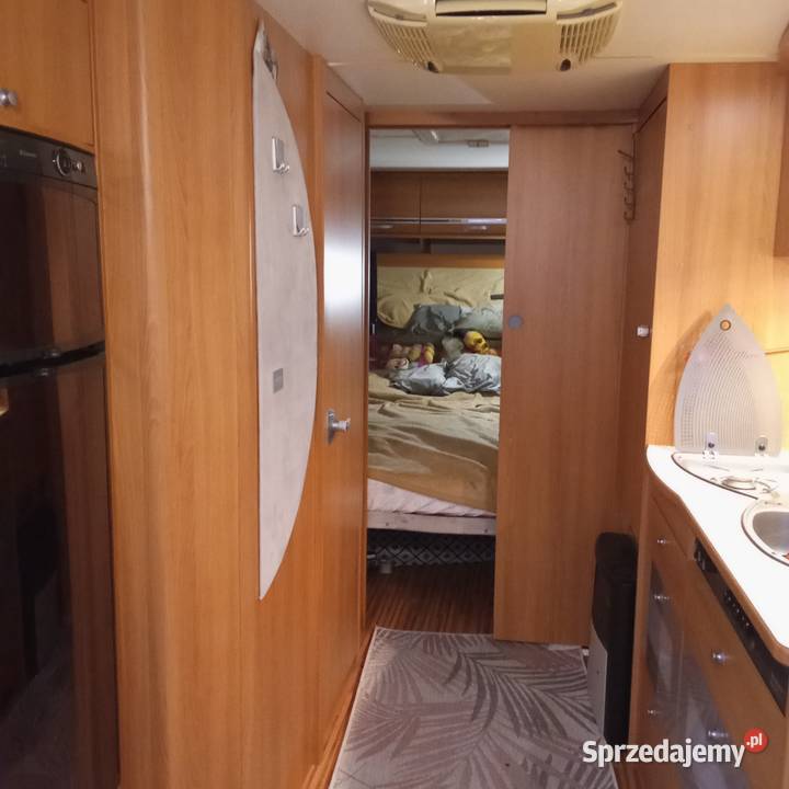 Przyczepa dethleffs 78 m na 24 m Kempingowe Choroszcz