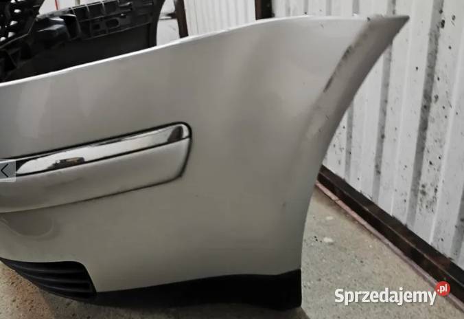 Zderzak GRILL passat B5 FL osobowe Ostrów Wielkopolski