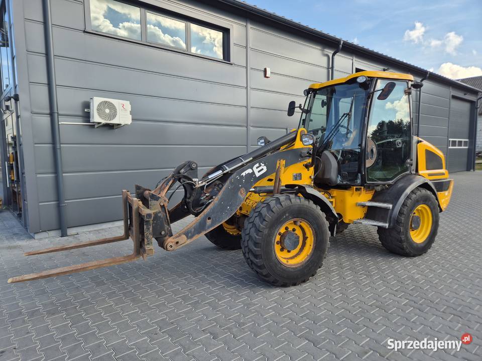 Ładowarka przegubowa JCB 409 2017 Rok produkcji 2017 Podgórze sprzedam