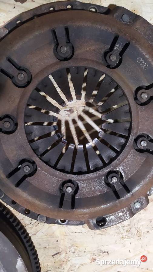 A6 C4 26 V6 sprzęgło kpl z dwumasą Chełm sprzedam