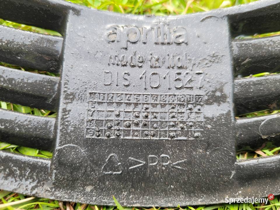 APRILIA SR oslona przod pod kierownica grill Piła