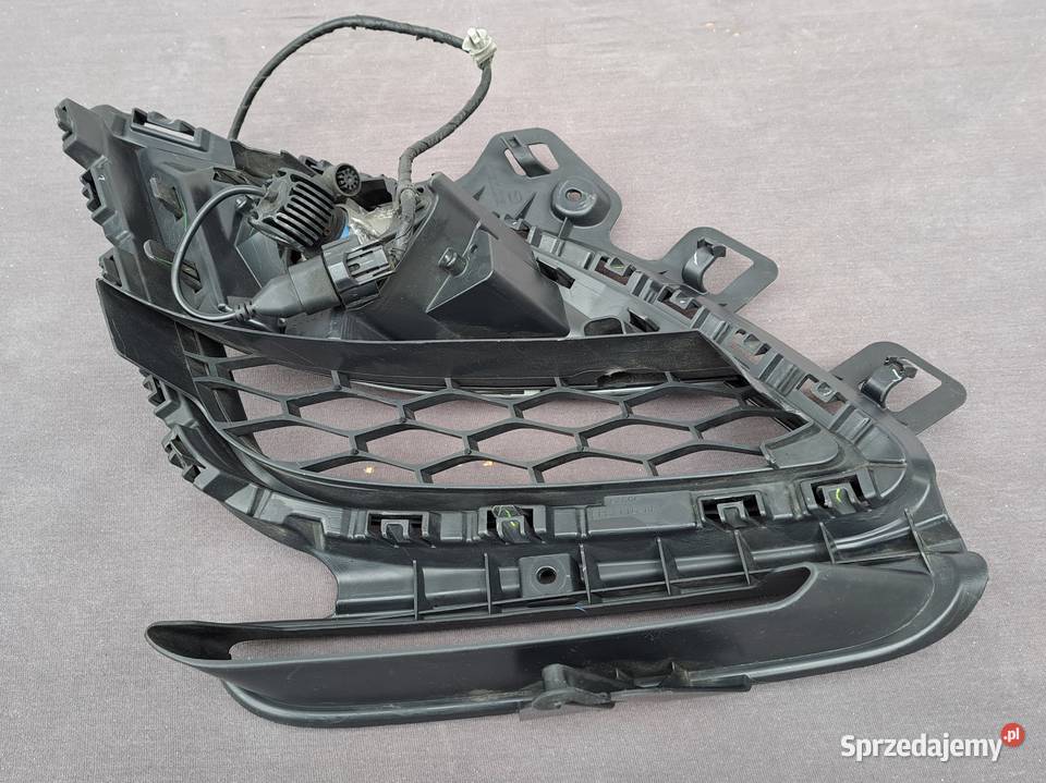 GDK250C21 kratka zderzaka halogenu lewa Mazda 6 osobowe dolnośląskie