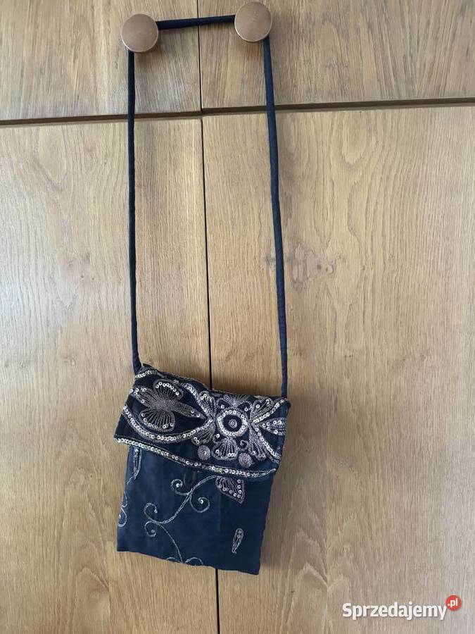 Czarna torebka indyjska etno boho cekiny Moda i Styl śląskie Katowice