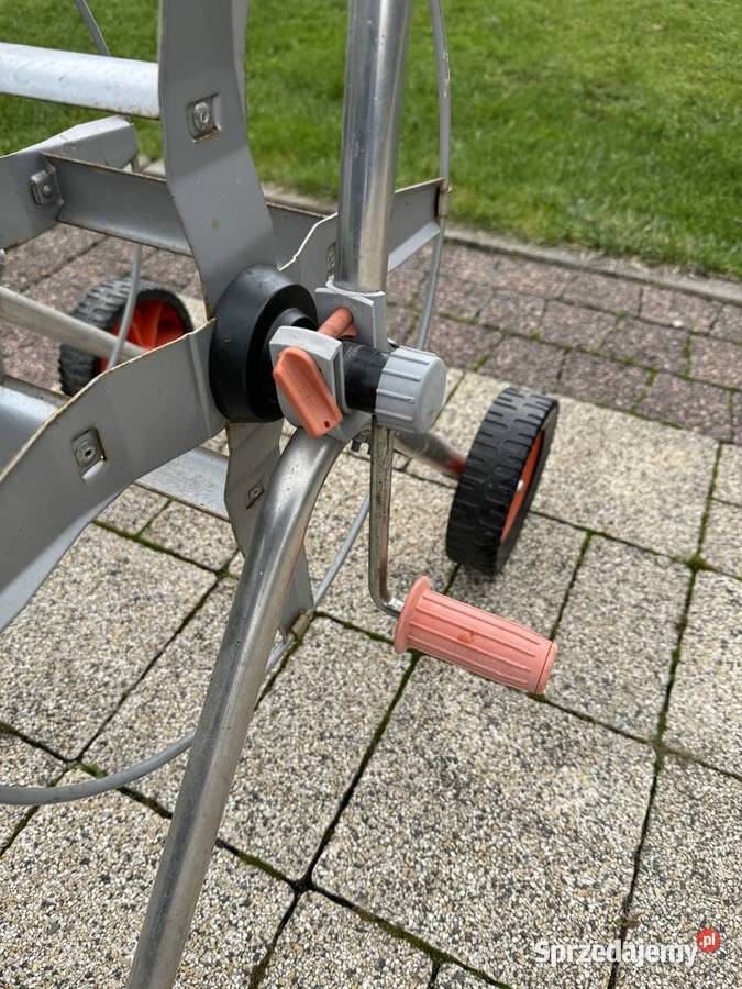 Wózek na wąż Gardena 268120 metalowy 2779