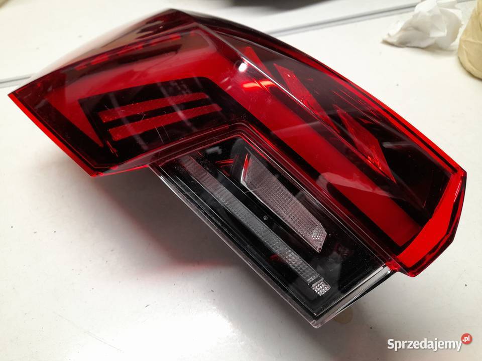 LAMPA LEWA TYŁ SKODA OCTAVIA 4 IV 5E3945207A zachodniopomorskie