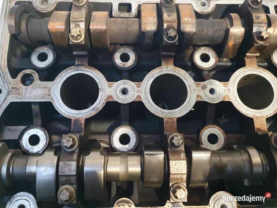 GŁOWICA CYLINDRÓW Opel Zafira B Astra J 16 16V Chełm