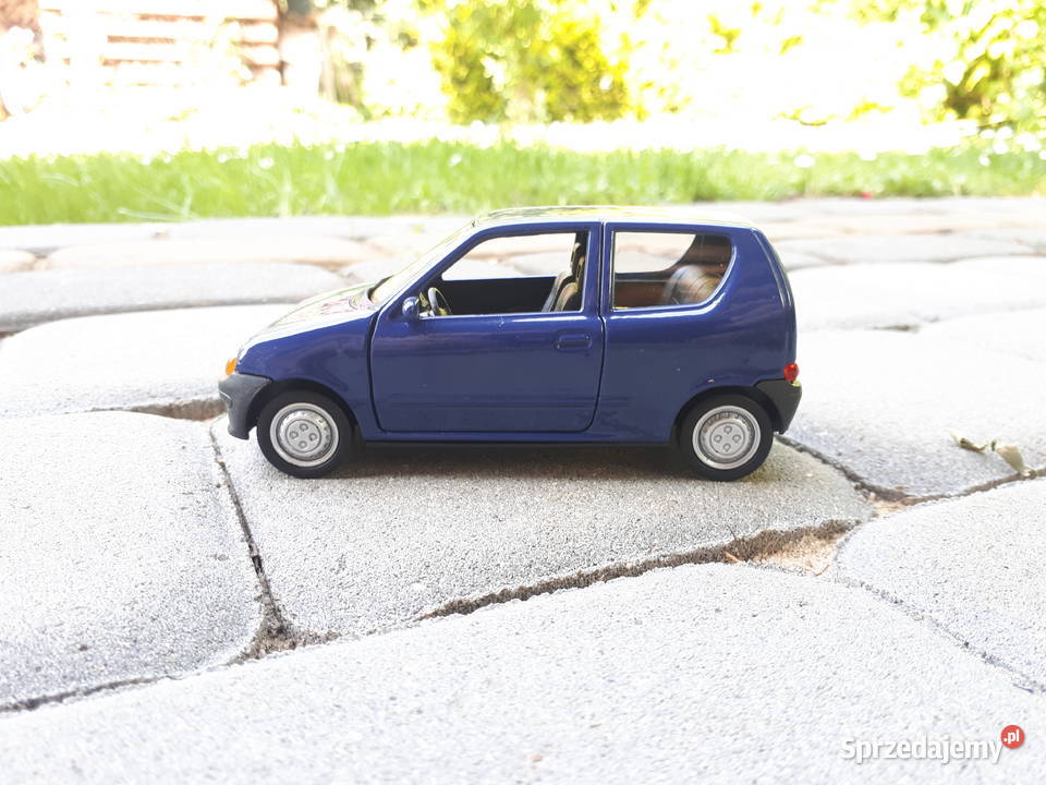 Fiat Seicento 600 Sejak 132 czarne tablice Tywonia