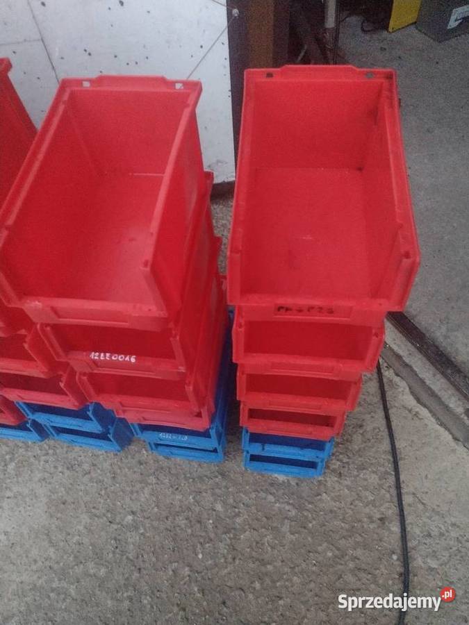 Kometa pojemnik na śrubki części sprzedam