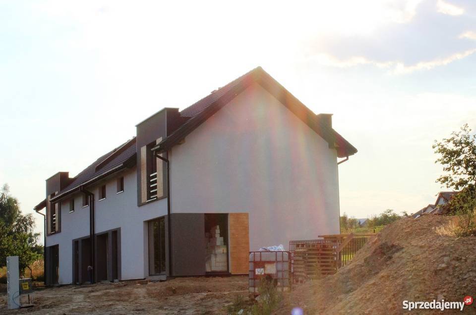 Nowoczesny bliźniak w stanie deweloperskim w Rok budowy 2018 Mysłowice