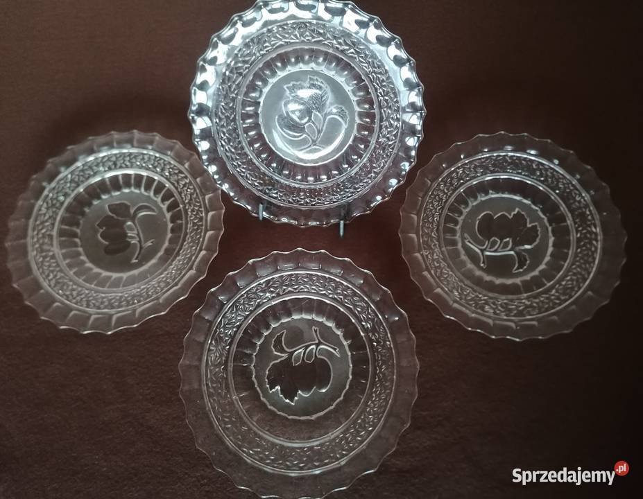 Talerze szklane deserowe średnica 15 4Talerz