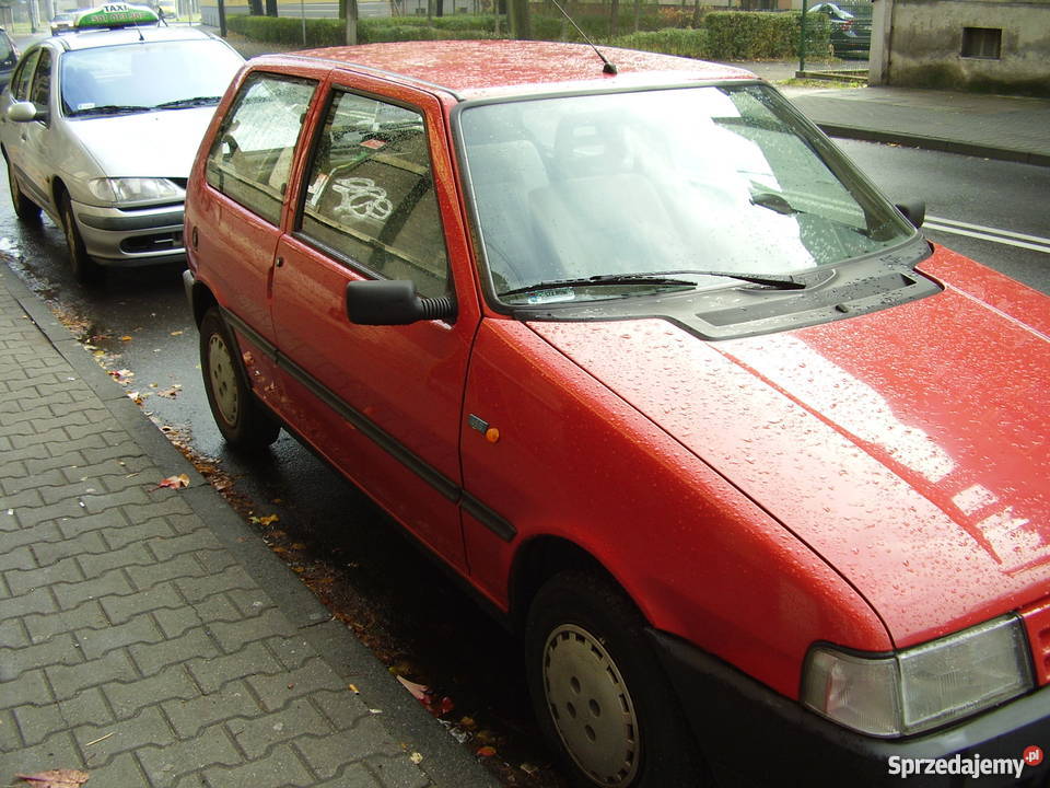 Sprzedam fiata uno 1000uszanowaneStan b 2/3 Tarnowskie Góry