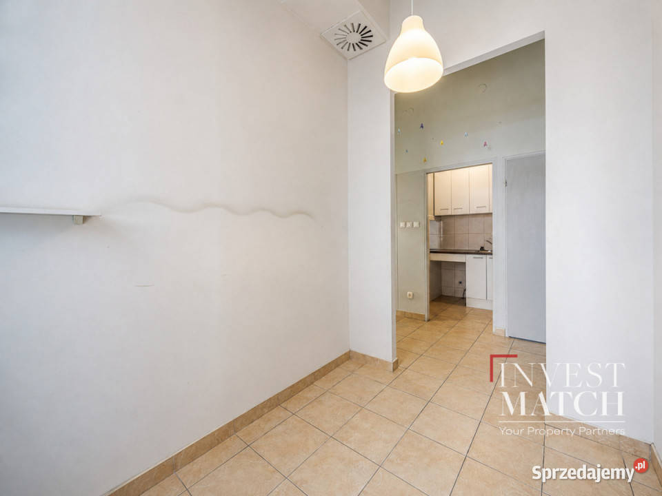sprzedaży lokalu Warszawa Ostrobramska 631m2