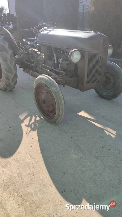 Ciągnik Ford 9n 1940r oryginał UNRRA Węchadłów