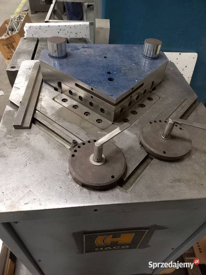 Wykrawarka do naroży MINI 2204 HACO Chorzów