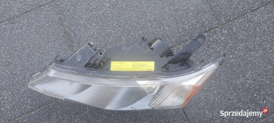 Mitsubishi Outlander II 2006 2010 lampa lewa Byków