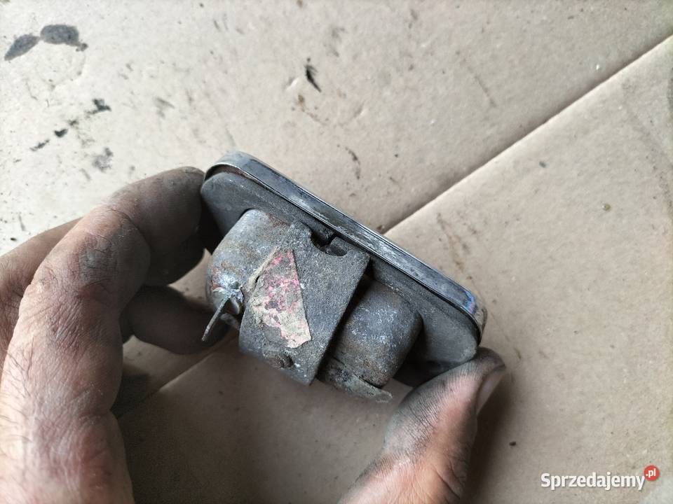 PODŚWIETLENIE REJESTRACJI FSO FIAT 7422 614008 lubelskie Kamień-Kolonia