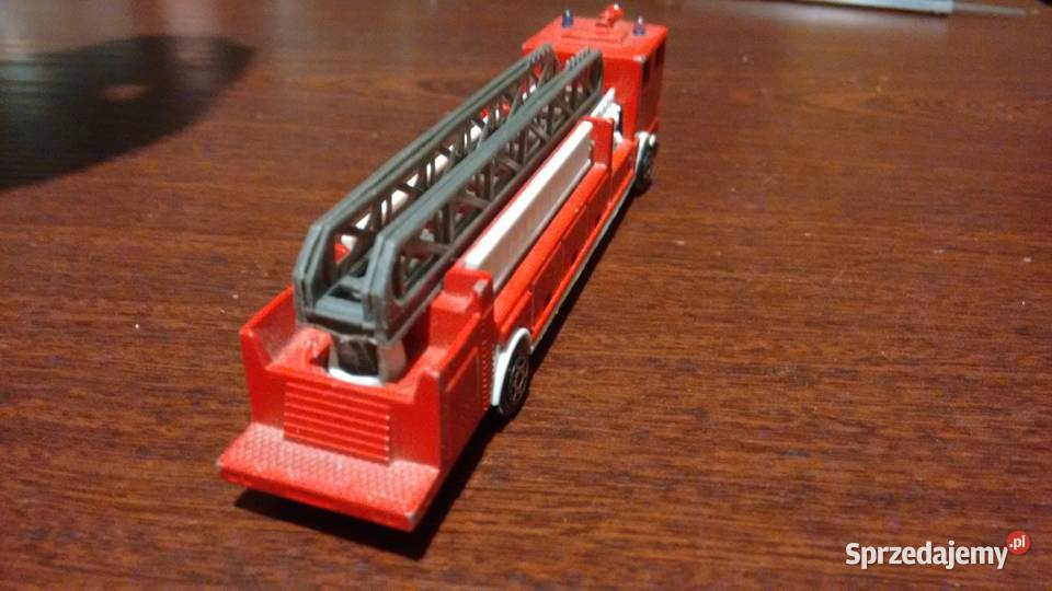 Majorette 186 pompier grande echelle 2117 Zabawki Stalowa Wola sprzedam
