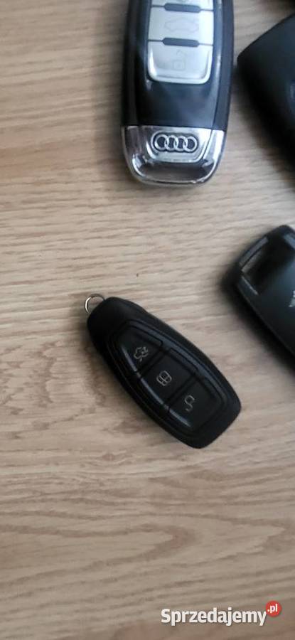 Klucze samochodowe audibmwfordsuzuki Rok produkcji 2008 Pozostałe Narol