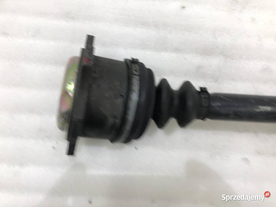 PÓŁOŚ LEWY PRZÓD 8D0407271BB SKODA SUPERB I sprzedam