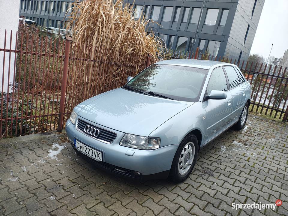 AUDI A3 16 AMBIENTE 5D benzyna dolnośląskie